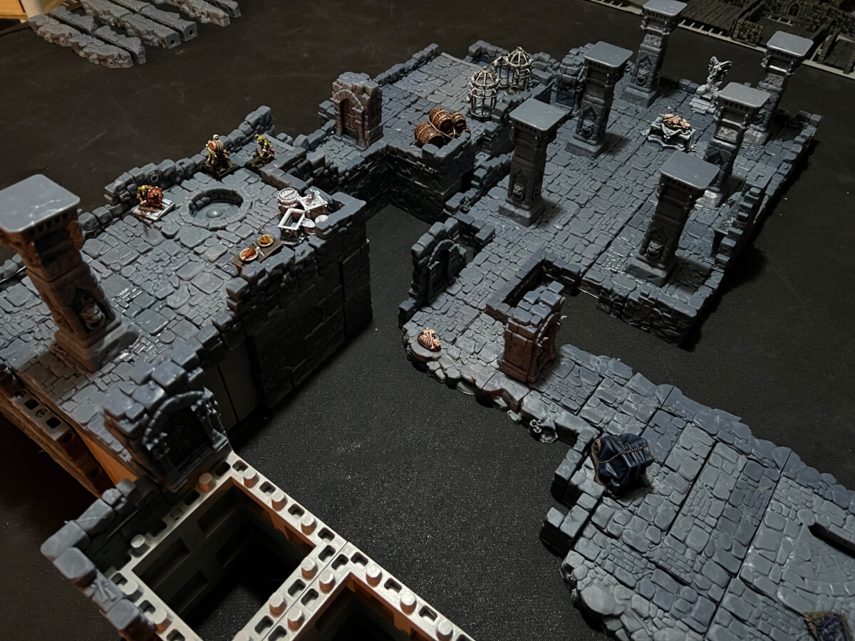 Dungeons-and-Dragons_and_Miniature-Display-Dungeon_by_CyclopsHobby_08