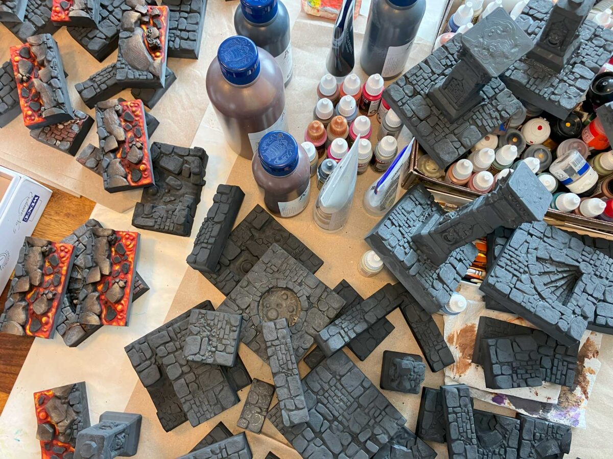 Painting Baisc Tiles in a two tone color scheme 009